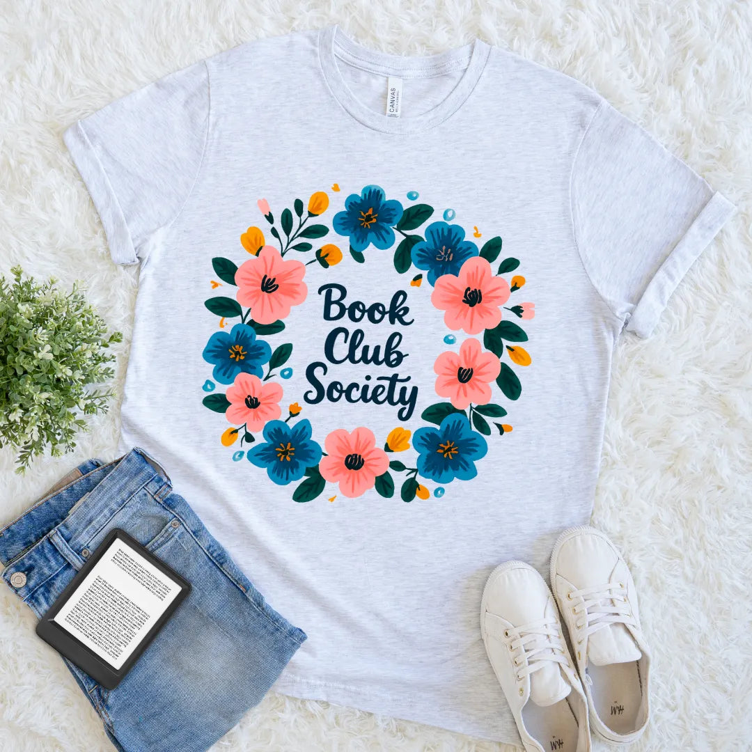 Graphic tee for readers and bibliophiles who love book clubs