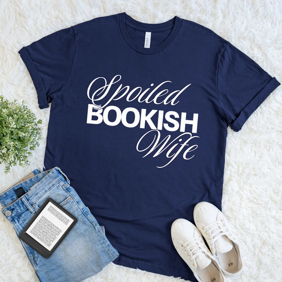 Book lover T-shirt with elegant and bold lettering