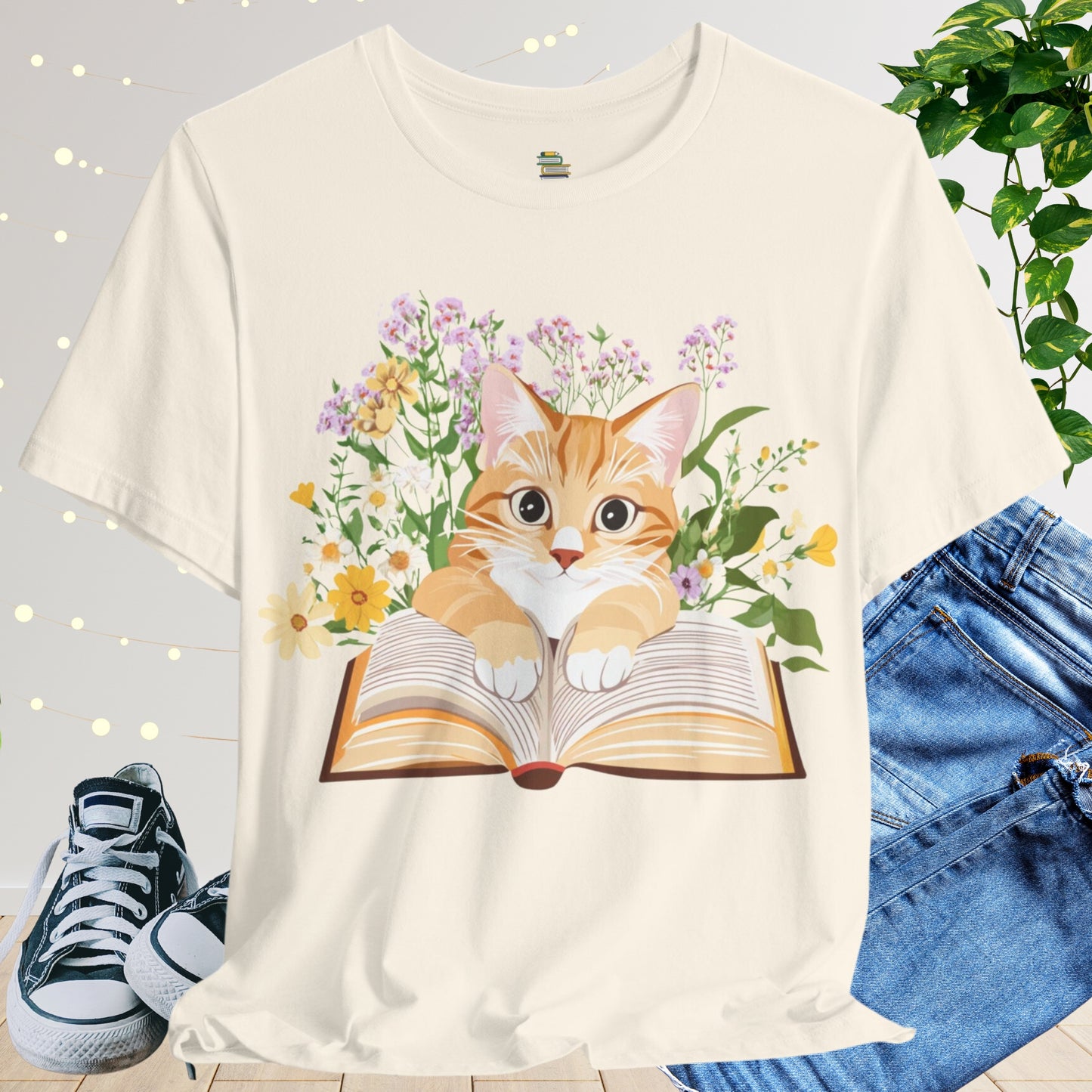 Cute Bookish Cat In Flowers Unisex T-shirt