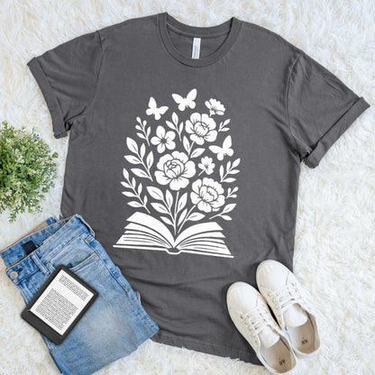 Grey cozy reader T-shirt with book and nature inspired artwork