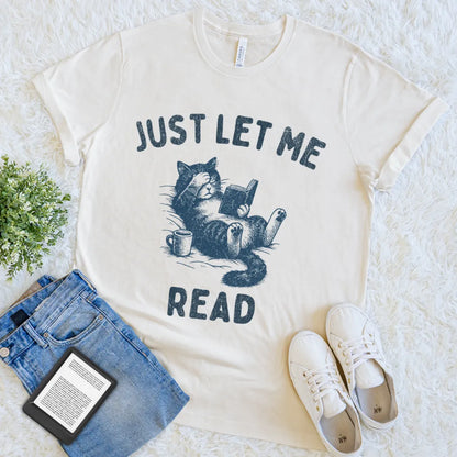 Cozy bookish shirt with  cat and book illustration and introvert message 